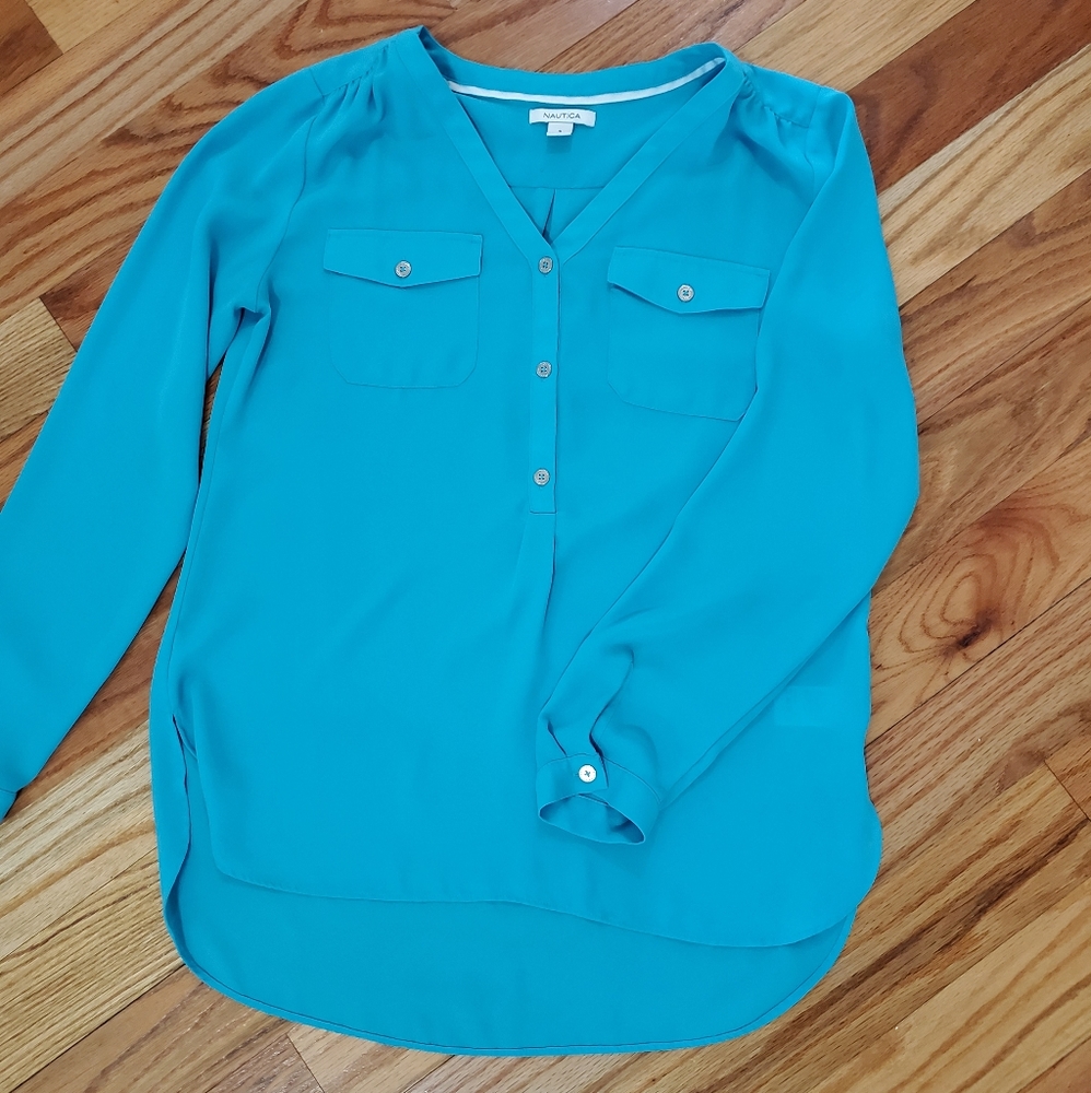 Long sleeve Nautica top